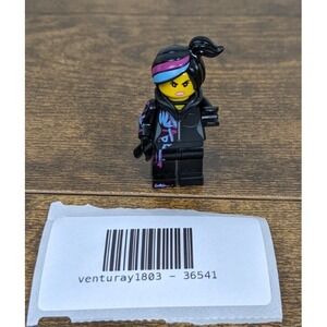 LEGO Wyldstyle Minifigure – The LEGO Movie – Black Jacket & Streaked‎ Hair